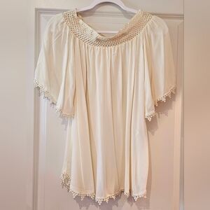 Umgee Off The Shoulder Cream top Size S